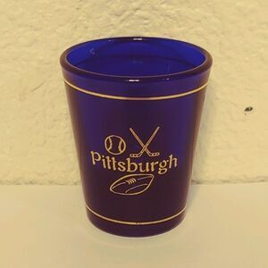 VINTAGE KOBALT BLUE GOLD TRIM PITTSBURGH SPORTS TEAMS SHOT GLASS